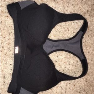Victoria’s Secret sports bra 34B